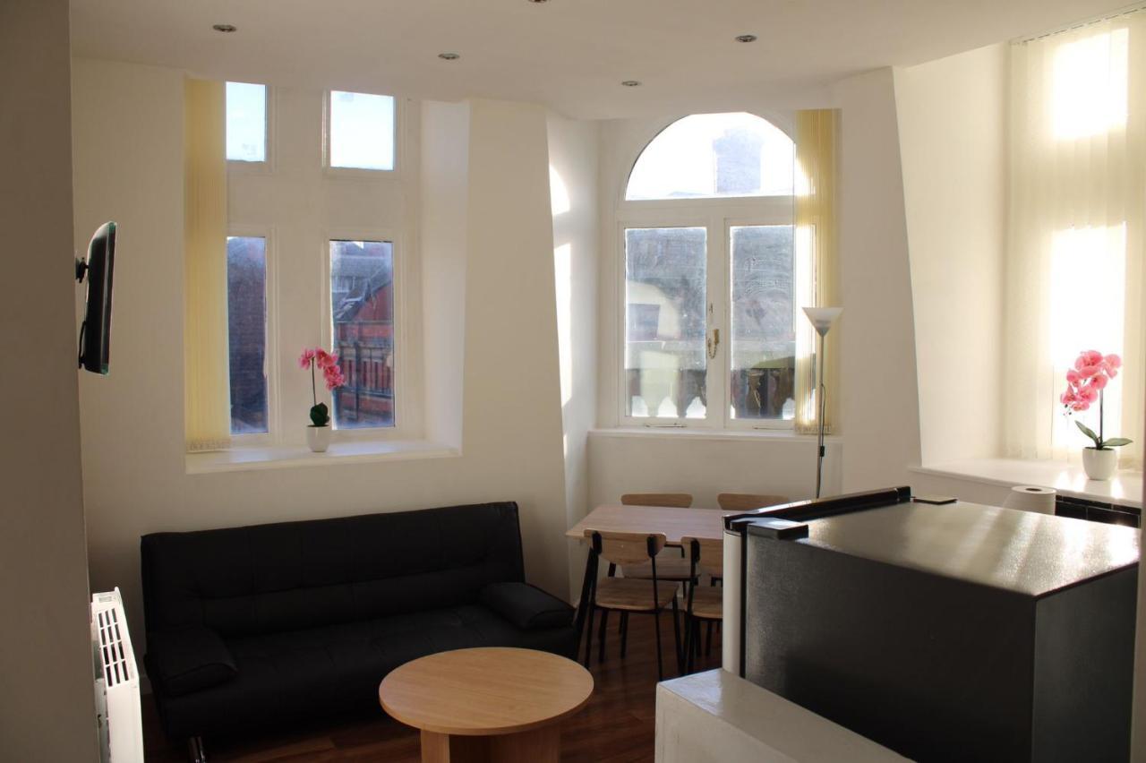 ליברפול 4 Bed City Centre Flat מראה חיצוני תמונה